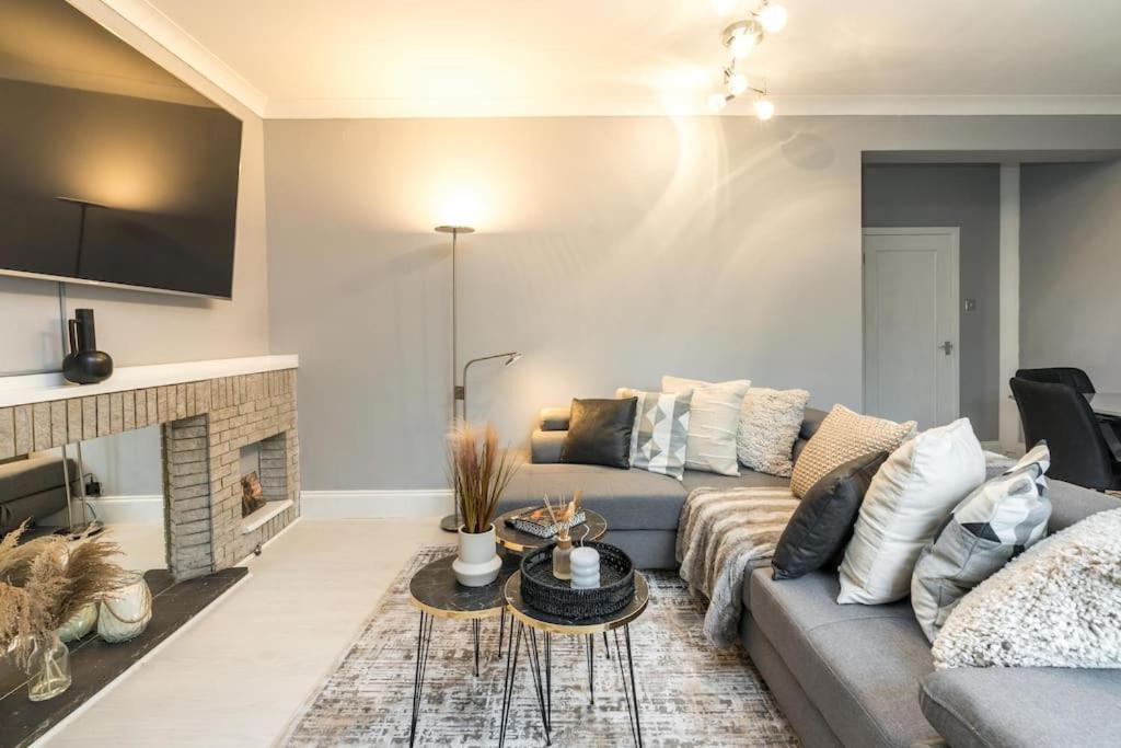 Exceptional Spacious City Apartment 런던 외부 사진