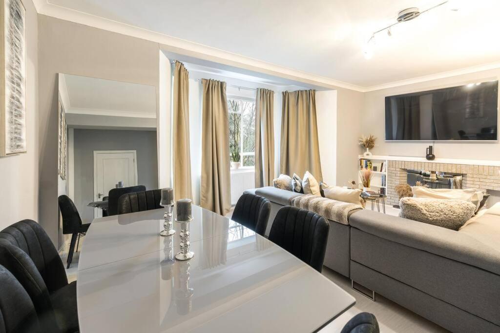 Exceptional Spacious City Apartment 런던 외부 사진