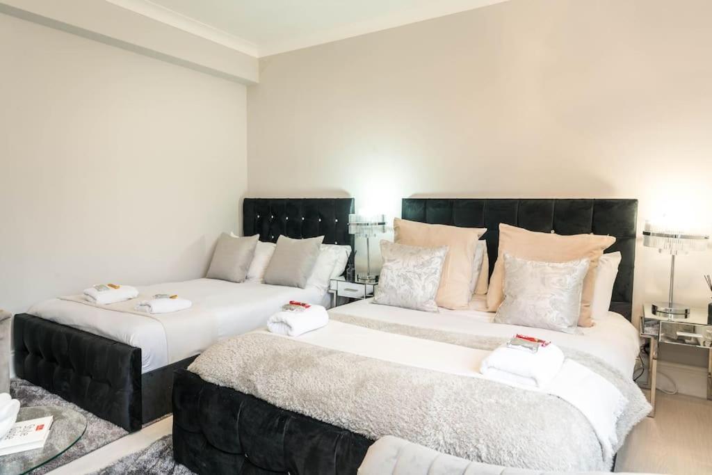 Exceptional Spacious City Apartment 런던 외부 사진